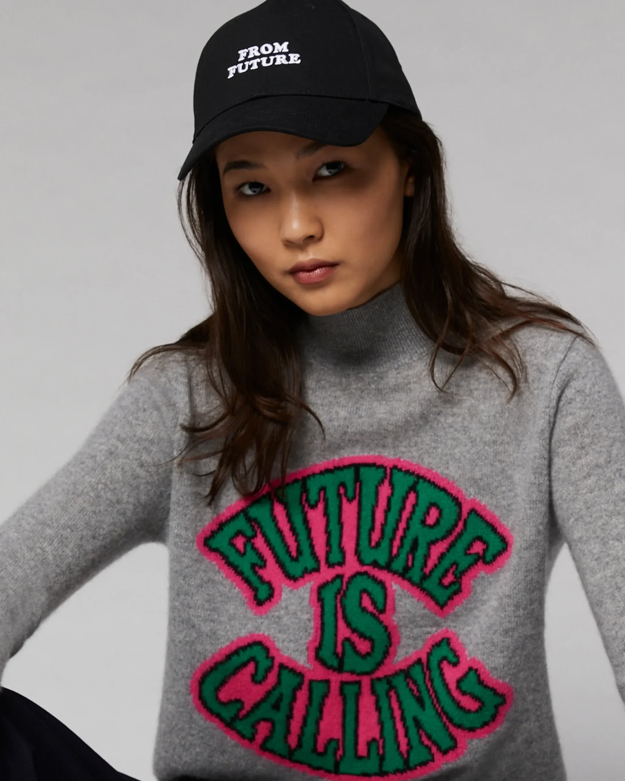 FROM FUTURE Cappellino con Visiera curva Logo Nero Cheap