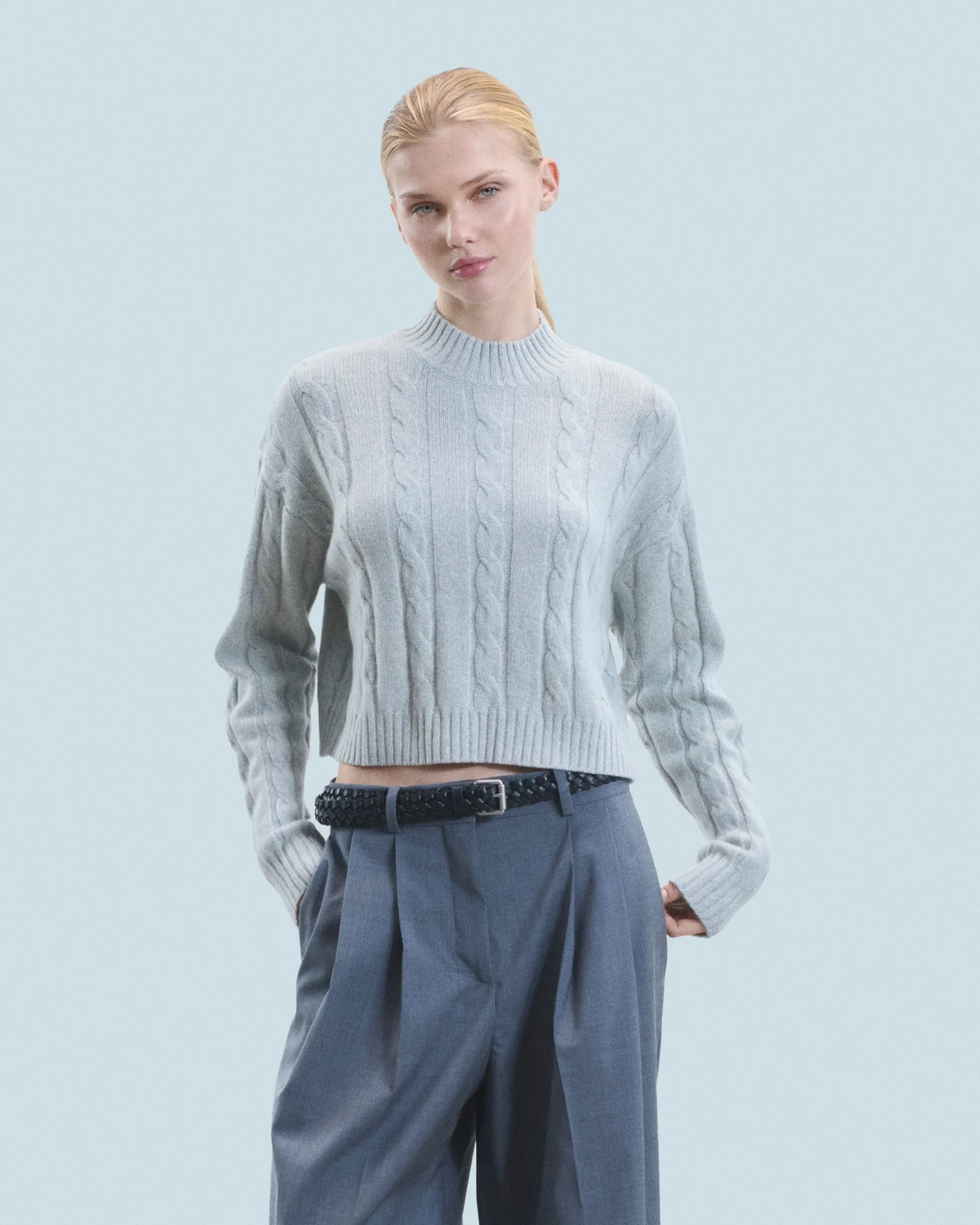 FROM FUTURE Maglione Collo alto Corto con Trecce GrayStone Hot