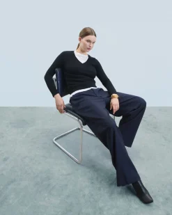 FROM FUTURE Pullover Scollo a V Basic Nero Sale