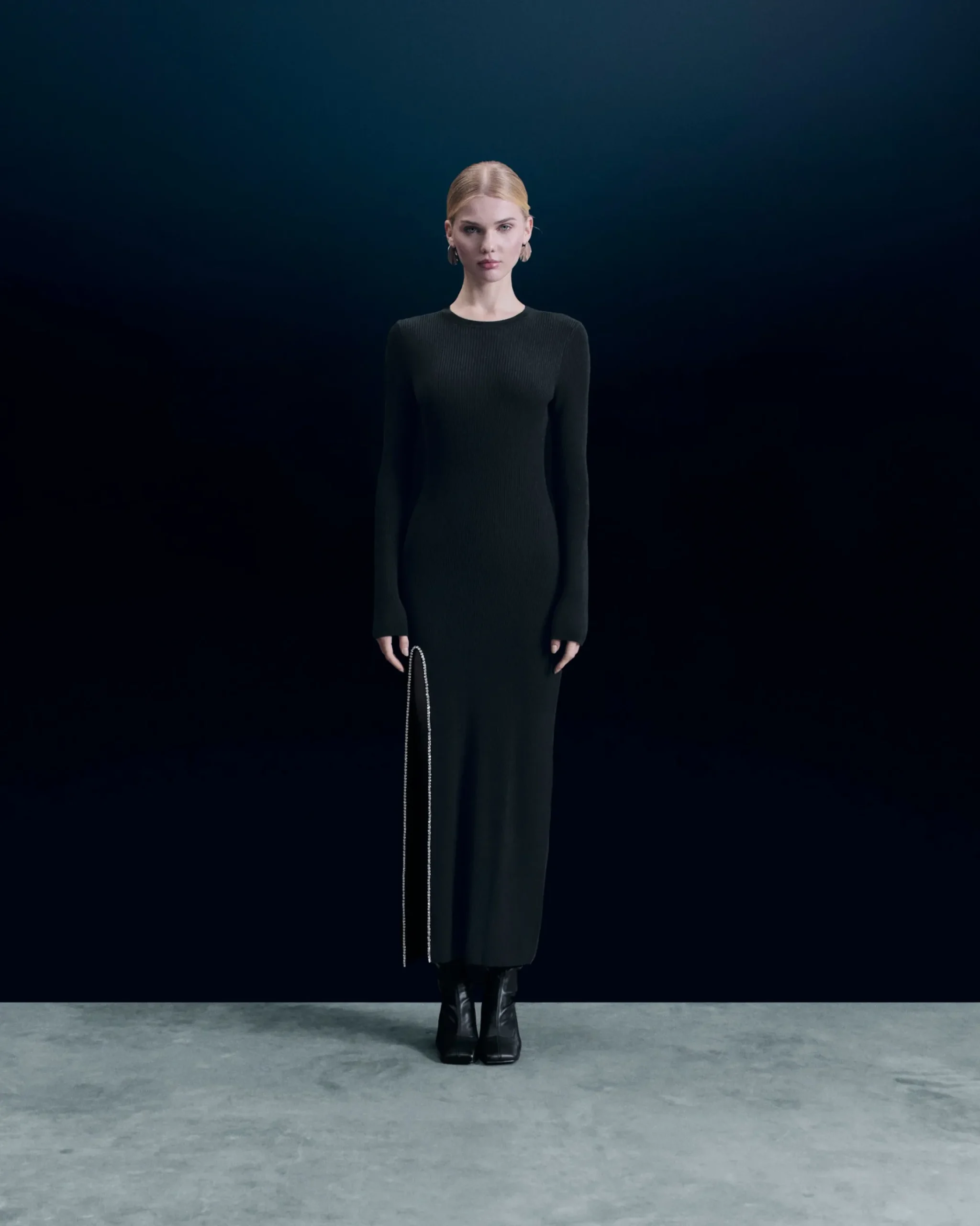 FROM FUTURE Vestito Lungo Maniche lunghe Nero Shop